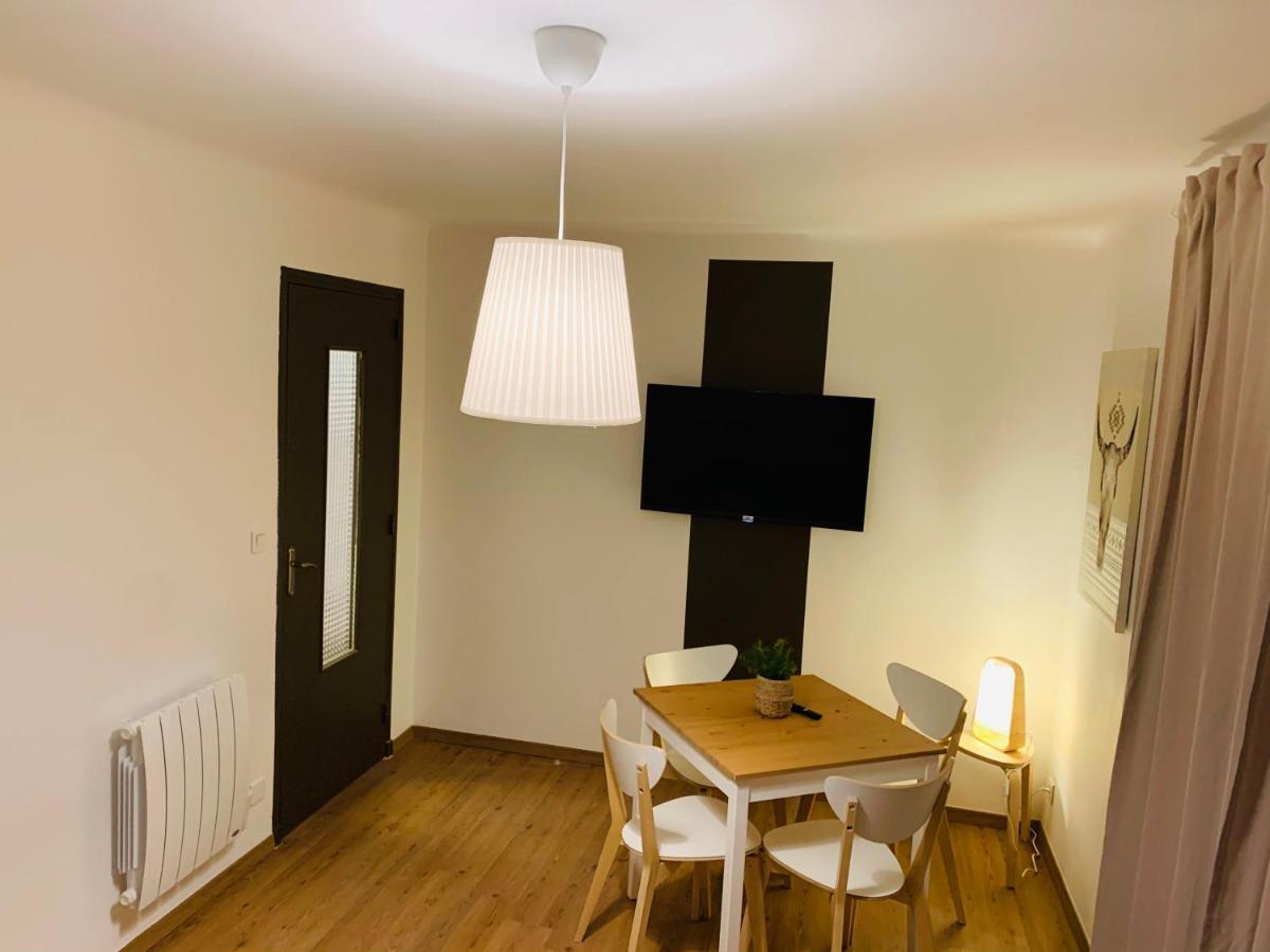 Rose Appartement มาโนสก์ ภายนอก รูปภาพ